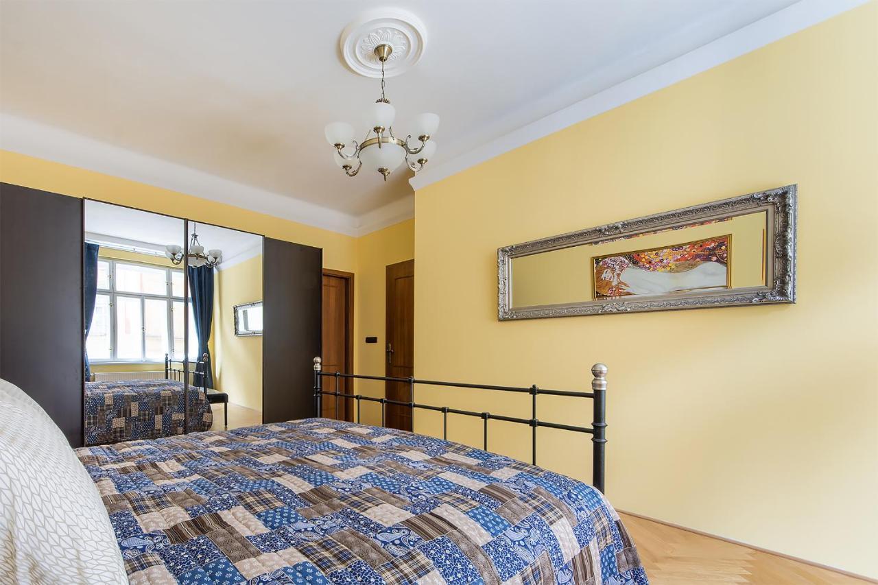 In Heart Of Prague - 2Br 2Ba Elegant Downtown Apt Praga Exterior foto