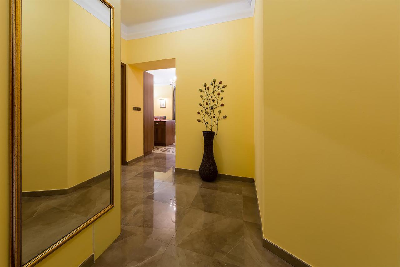 In Heart Of Prague - 2Br 2Ba Elegant Downtown Apt Praga Exterior foto